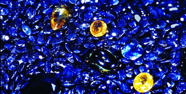 王如晨：伪装高潮的智能手机蓝宝石概念