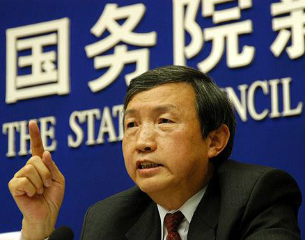 马凯“喊话”充电桩开闸 电动汽车反割据