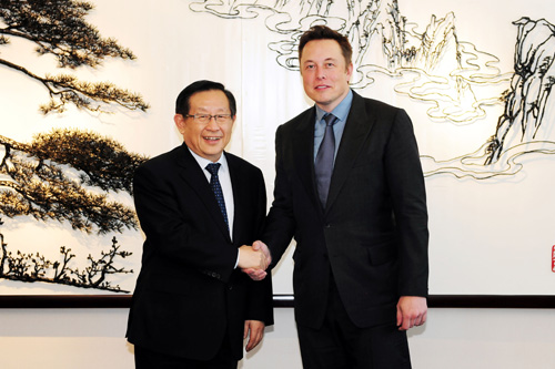 科技部万钢：特斯拉进入中国是双刃剑