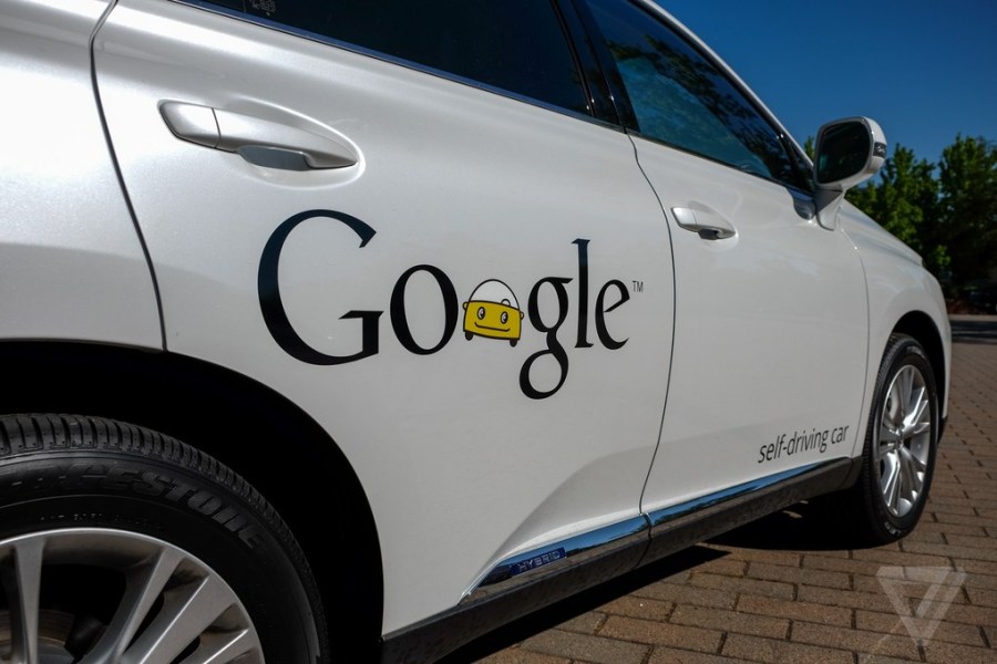 谷歌无人驾驶汽车试乘体验：实在太省心了！