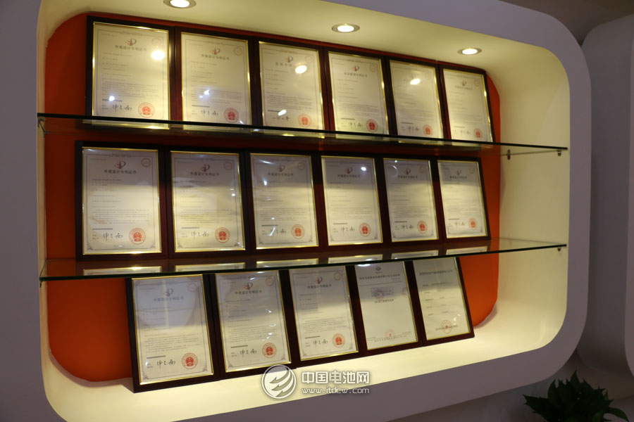 探访深圳倍斯特：良芯移动电源工厂