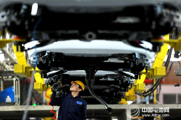 1-6月新能源汽车销量20477辆 同比增2.2倍