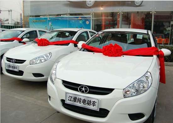 合肥布点58个新能源车充电站 1276个充电桩年内建成