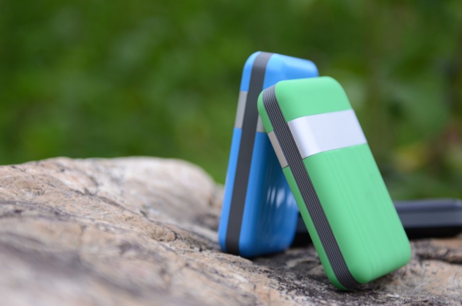 纯爷们的战斗力 POWEROCKS移动电源