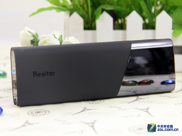 自带台灯 倍斯特BST-0157A移动电源赏析