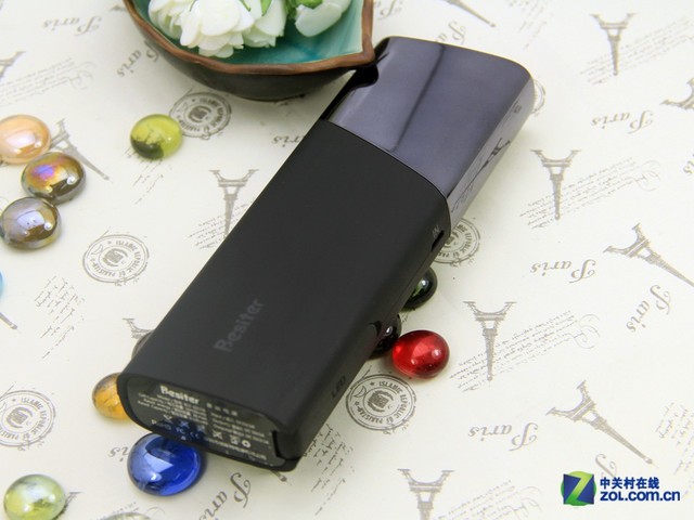 自带台灯 倍斯特BST-0157A移动电源赏析