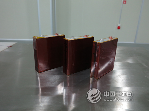 博力迅推出高综合性能磷酸铁锂动力锂电池