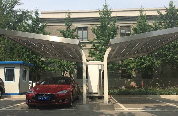 合肥或建特斯拉式太阳能充电站 顶棚将设置光伏电板
