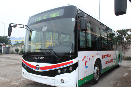 青岛首辆直充电动公交城阳开跑  里程可达80-100公里