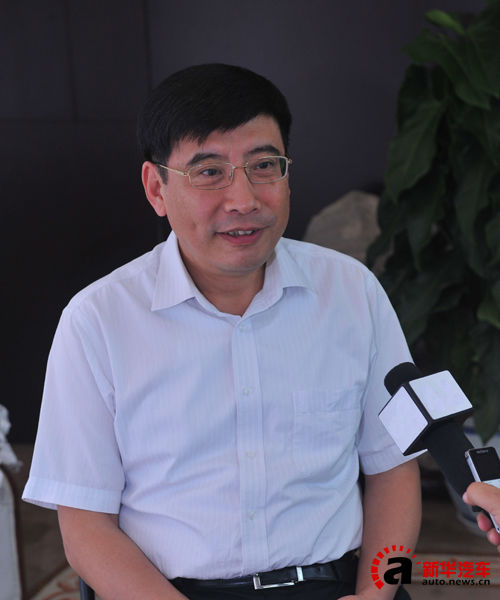 工信部部长苗圩：新能源汽车产业将迈入成长期