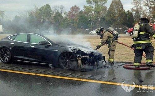 特斯拉电池如此廉价？能否保证电池安全？