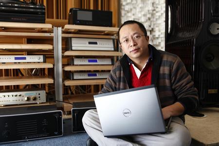 周鸿祎：将来满大街跑的可能是四轮智能手机