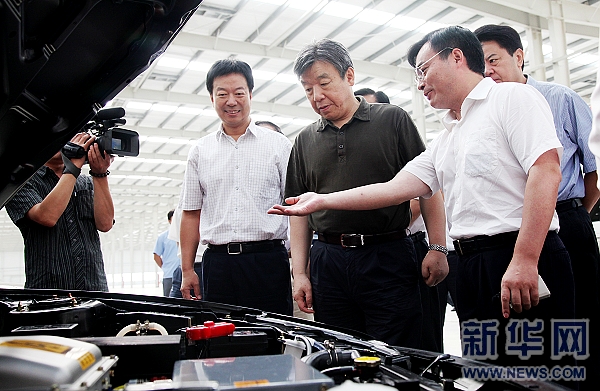 河南新乡电动车充换电站