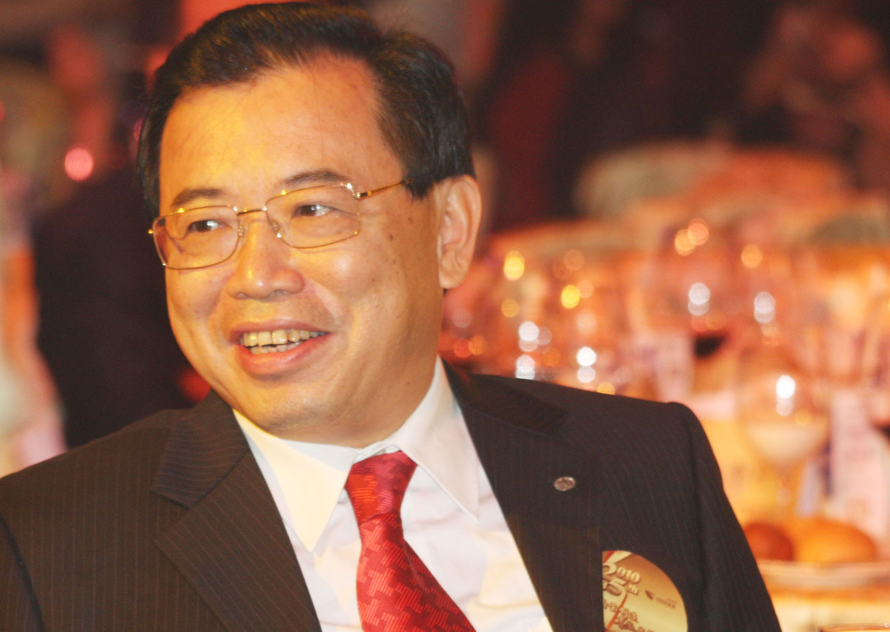 传TCL李东生为对抗苹果和三星 考虑收购HTC宏达电