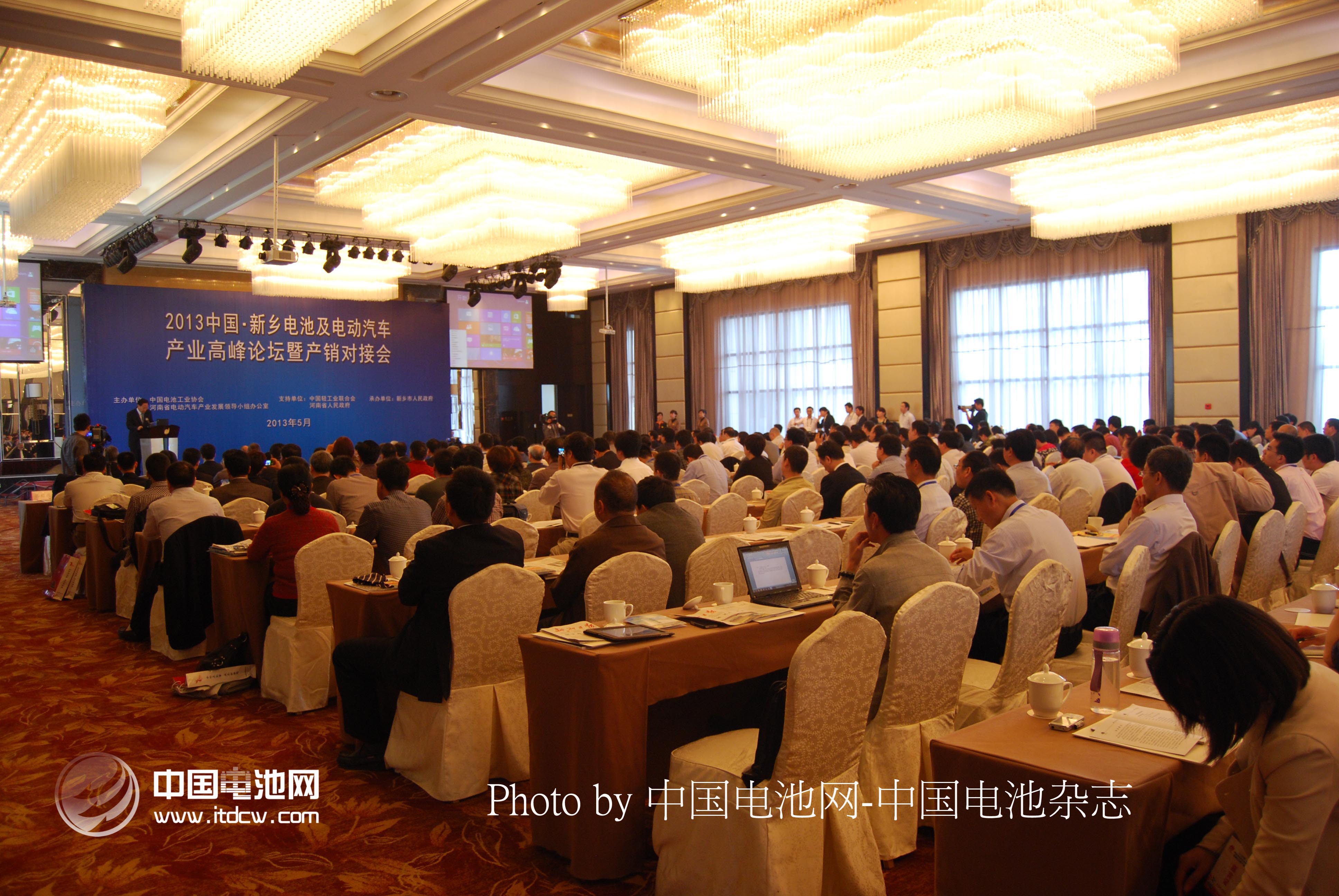 新乡市委书记李庆贵：打造成国内影响力电动车产业基地