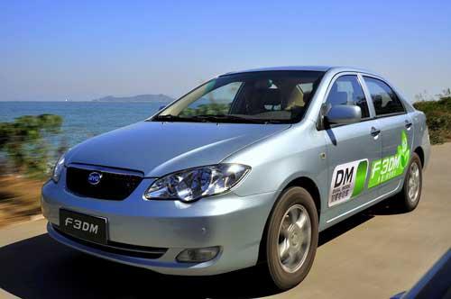 新能源汽车仅靠政府高额补助难“救市”