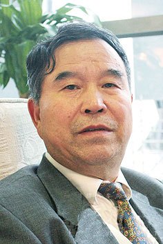 清华大学汽车研究所所长、汽车安全与节能国家重点实验室副主任 陈全世