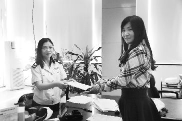 武汉首张新能源车免税单诞生 60台客车免税512万