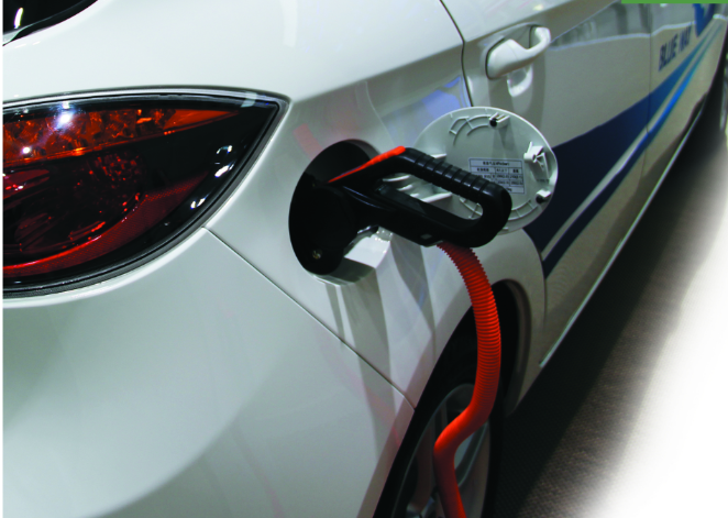 纯电动VS插电式混合动力 新能源汽车技术路线之争“步步惊心”