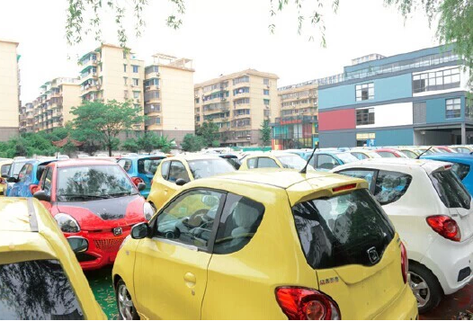 “时空”推广电动汽车租赁  堪称电动汽车界的“小米”