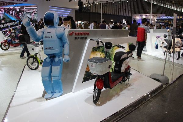 从2014南京电动车展看行业发展的四大主流方向