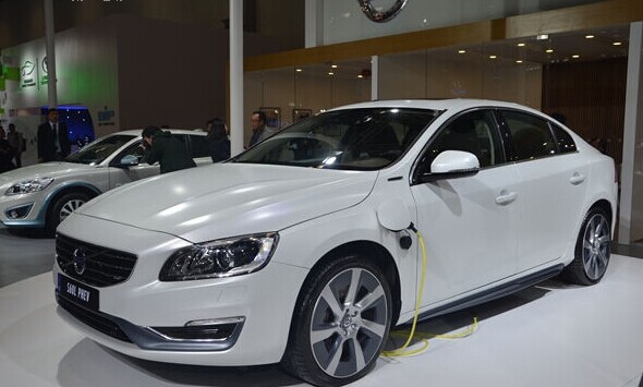 沃尔沃S60L插电式混合动力车