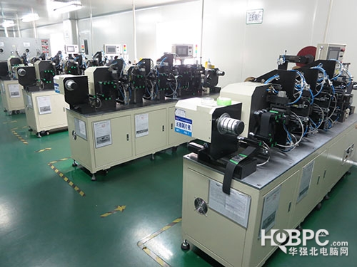  “创新能源 造福人类”：福斯特长江电芯工厂走访