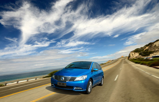 新能源车的跑马圈地 笑到最后是特斯拉还是比亚迪？