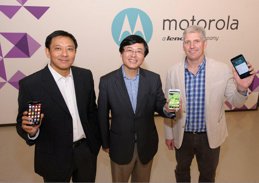 联想完成收购摩托罗拉 杨元庆向三星苹果下战书