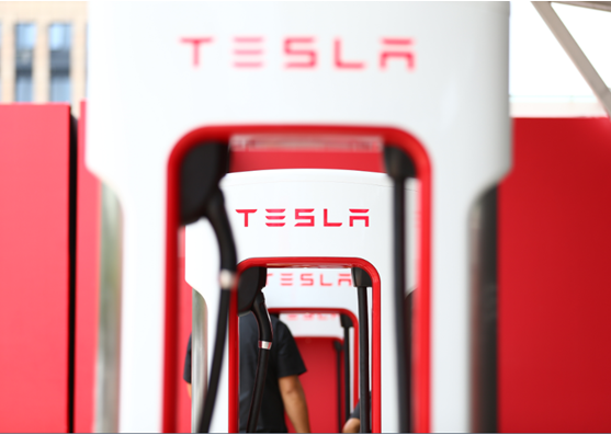 特斯拉在中国充电桩总数跃居全球第二