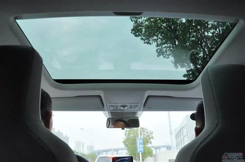 大众新能源三剑客 试驾电动/混动高尔夫与e-up!