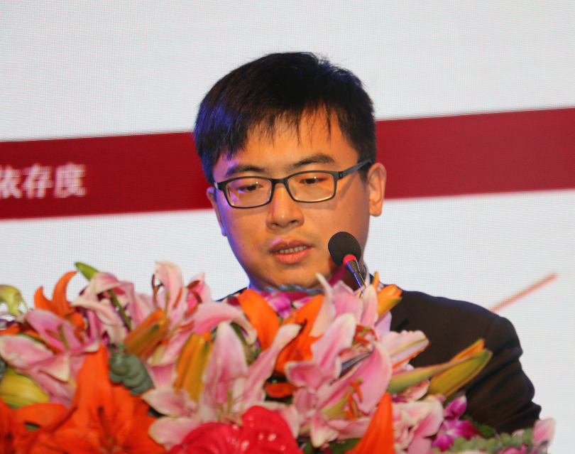 中金公司高兵：锂电池化学品的空间广阔