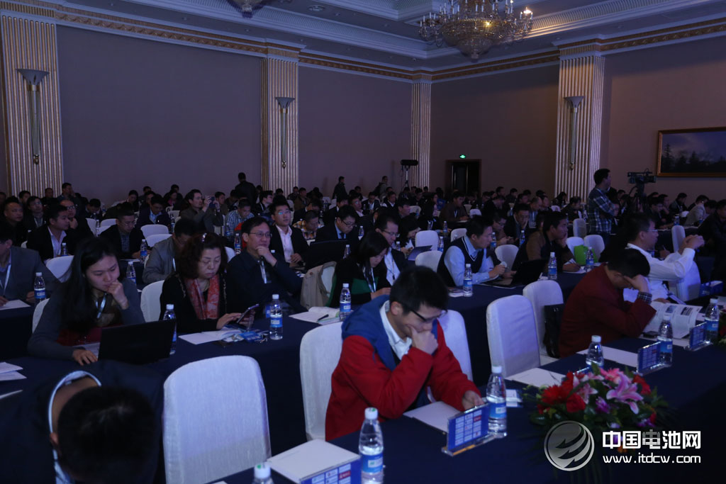 2014年第二届中国（成都）锂电新能源产业国际高峰论坛