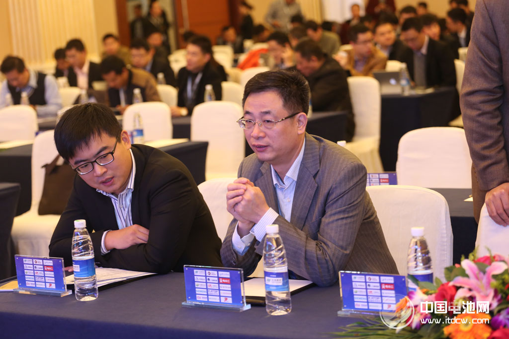 2014年第二届中国（成都）锂电新能源产业国际高峰论坛