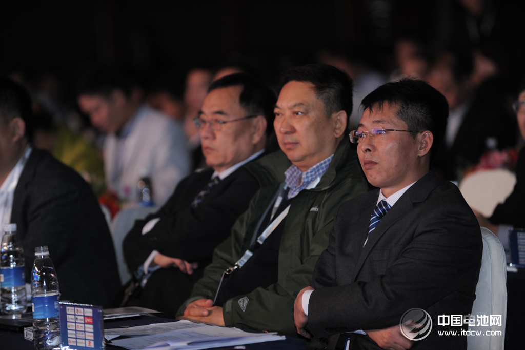 新能源汽车推广为何难？配套设施和消费理念是关键