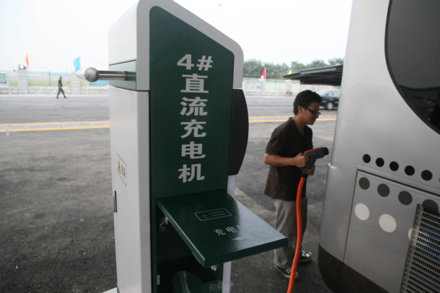 武汉襄阳6座电动车充电站年亏损1382万 充电设施大量闲置