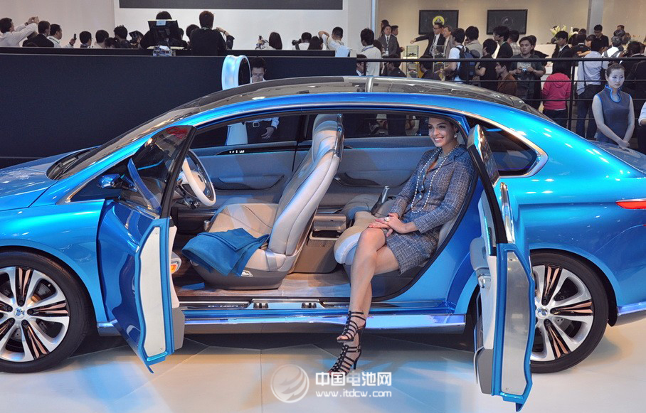 比亚迪变轨：王传福要卖电动公交车