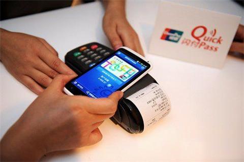 多家零售商开始支持Apple Pay移动支付服务