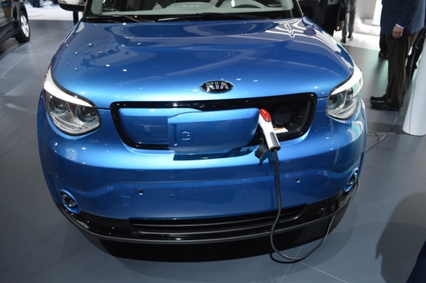 从未如此饥渴：洛杉矶车展上的燃料电池汽车