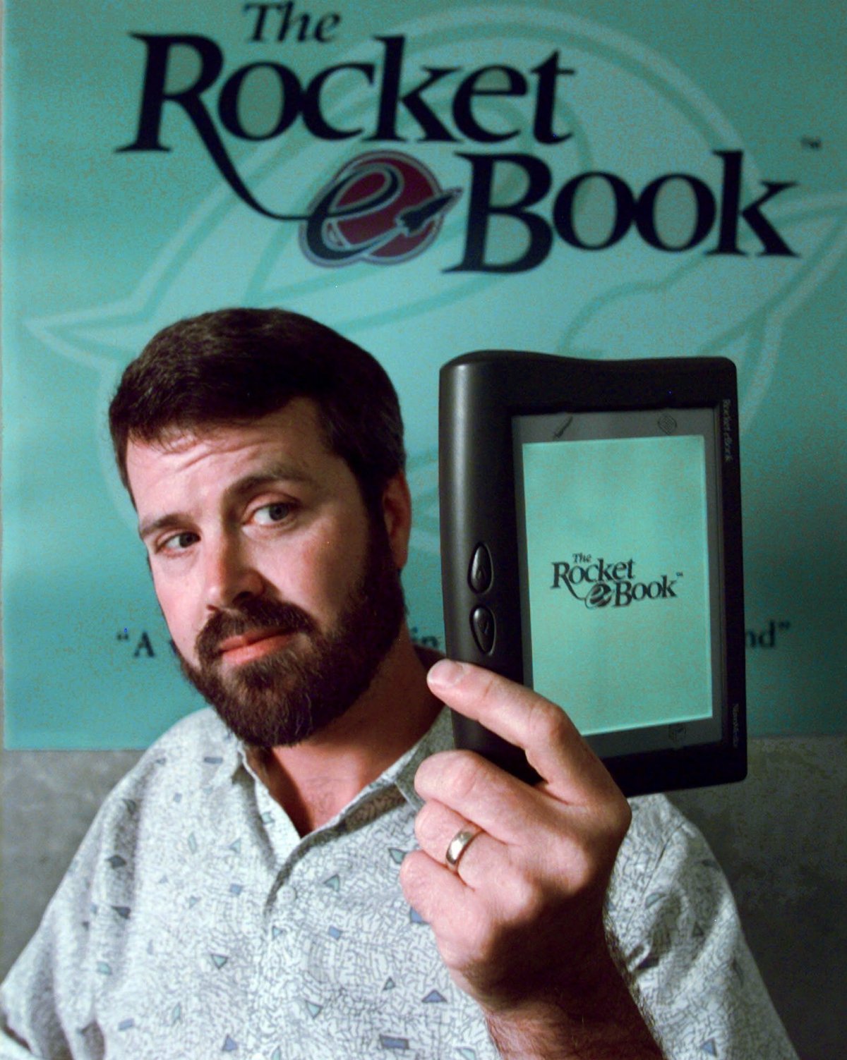 特斯拉传奇之二：命运之神微微张开的眼睛