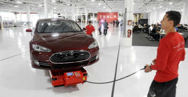 特斯拉传奇之二：命运之神微微张开的眼睛