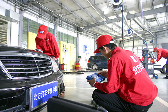 EV、PHEV路线之辩何时休？政府尚未明确答复