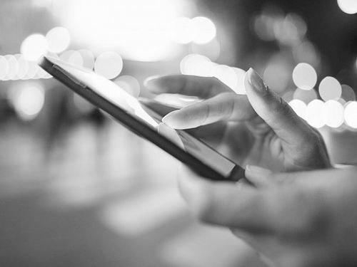 新屏幕有望延长智能电话电池寿命 屏幕更明亮