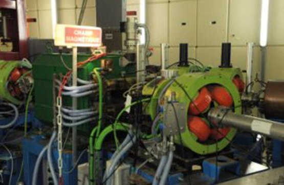 质子能穿透石墨烯。