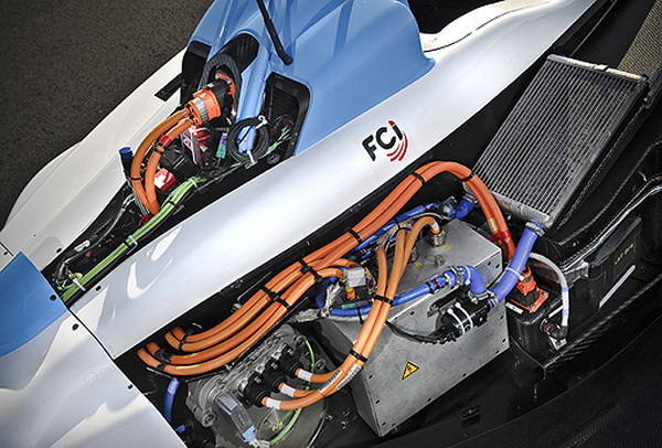 电动车百人会启动六大课题 构建产业发展新生态