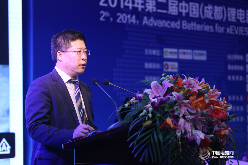 成都兴能出席第二届锂电“达沃斯” 数十家客户参观