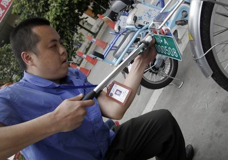 电动车行业强势洗牌 专家：有企业倒闭很正常