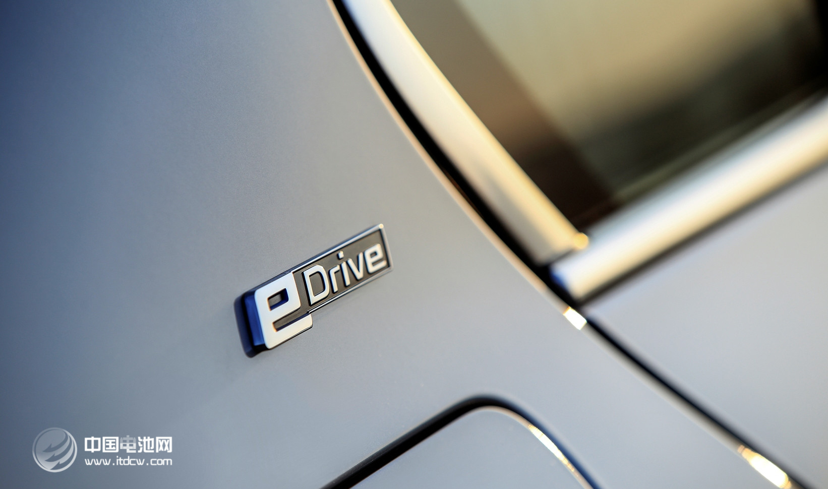 华晨宝马自主研发新能源车再提速 BMW530Le首发