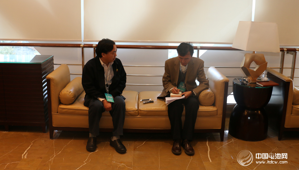 佛山市金银河智能装备股份有限公司（以下简称“佛山金银河”）销售总监冉从斌