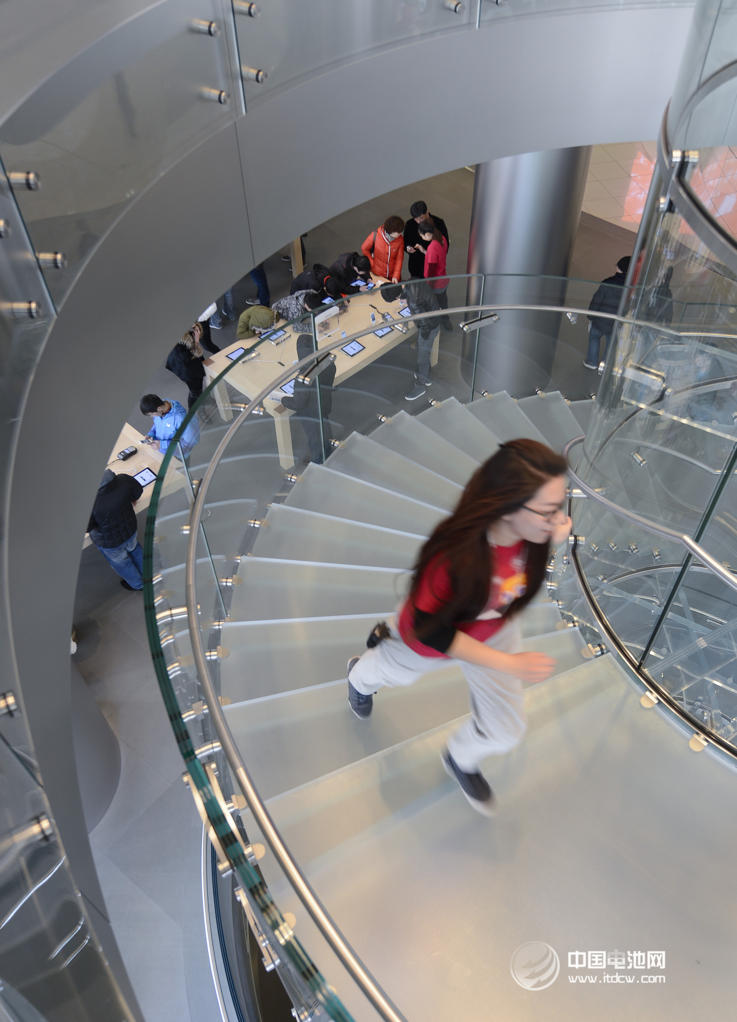 苹果iPhone 6国际售价高于美国 最贵的是中国